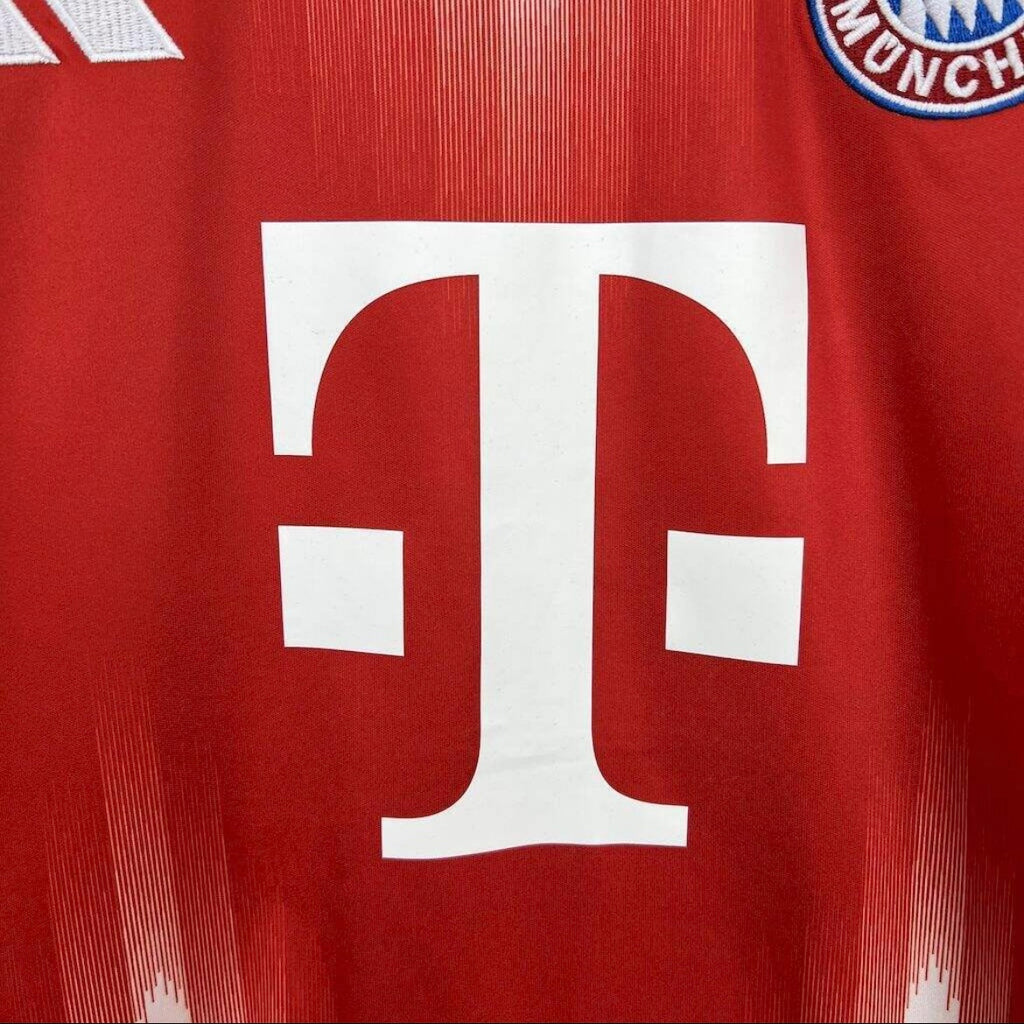 Maillot Domicile Bayern - 2025/2026